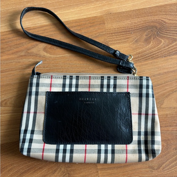 Vintage Burberry wristlet with front pocket. - Picture 1 of 3